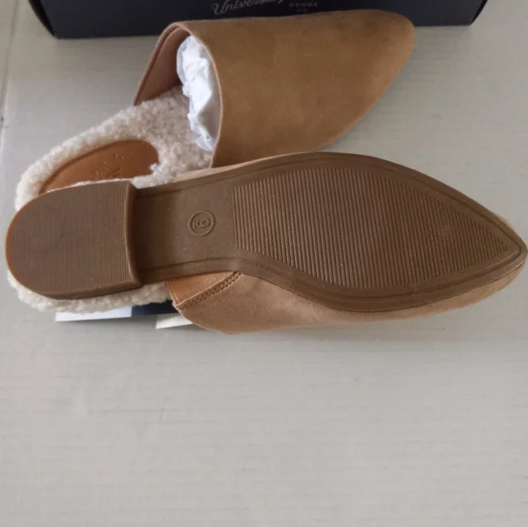 Zuri Flats Easy On - And - Off Size 9 - Picture 5 of 7